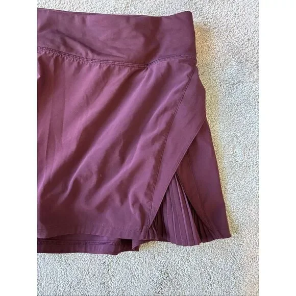 Nearly NEW LULULEMON bundle size 8, $220 G28